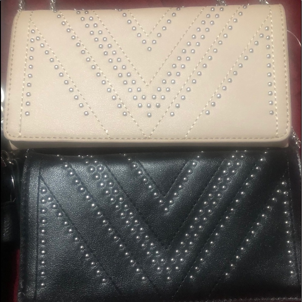 Bags - Picture 2 of 3